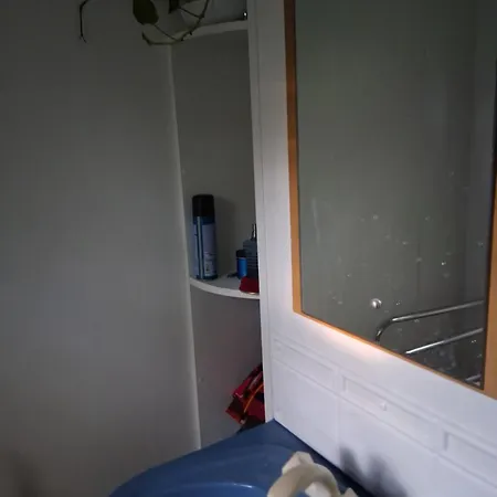 Les Acacias Saint-Paulet-de-Caisson