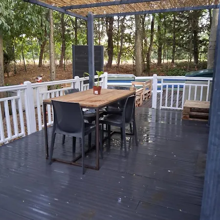 Parque de Campismo Les Acacias